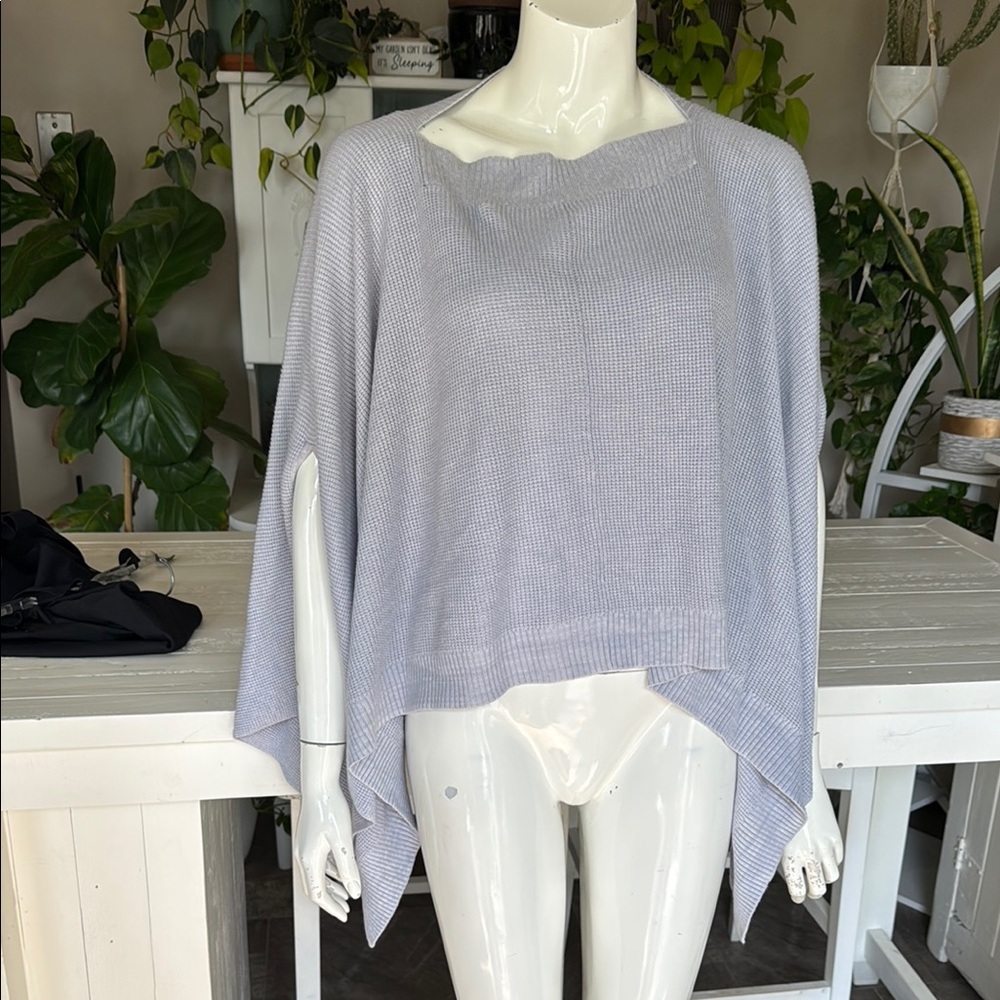 Lululemon Women's Forward Flow Poncho Scarf Cape Sweater Knit lavender  OS